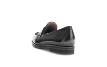 Load image into Gallery viewer, Gabor 7204227- Loafer.
