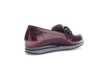 Load image into Gallery viewer, Gabor 7241588- Loafer.

