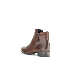 Load image into Gallery viewer, Gabor 7271854-Ankle Boot.
