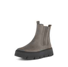 Load image into Gallery viewer, Gabor 7374310- Ankle Boot.
