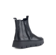 Load image into Gallery viewer, Gabor 7374327- Ankle Boot.
