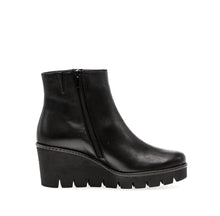 Load image into Gallery viewer, Gabor 7478027B- Ankle Boot.
