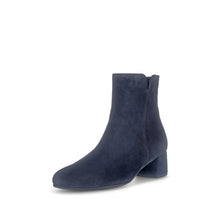 Load image into Gallery viewer, Gabor 7568016- Ankle Boot.
