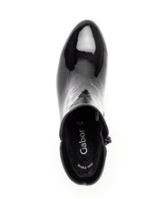 Load image into Gallery viewer, Gabor 7568097- Ankle Boot.
