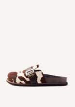 Load image into Gallery viewer, Gioseppo Cow Hide Clog

