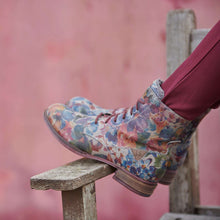 Load image into Gallery viewer, Josef Seibel 76501900 - Ankle Boot.
