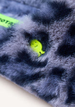 Load image into Gallery viewer, Hot Potatoe 76926BLU- Slipper.
