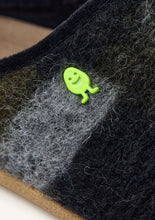 Load image into Gallery viewer, Hot Potatoe 76929KA- Slipper.
