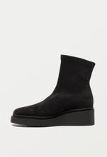 Load image into Gallery viewer, Miss Elastic 77361SUEDE- Ankle Boot.
