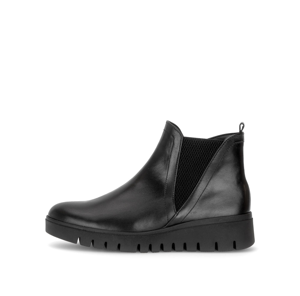 Gabor Black Chelsea Boot|801501003