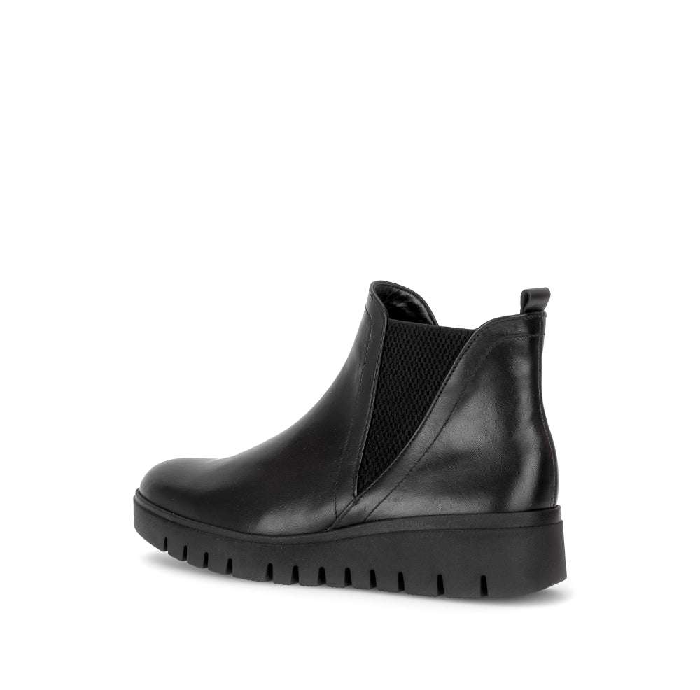 Gabor Black Chelsea Boot|801501003