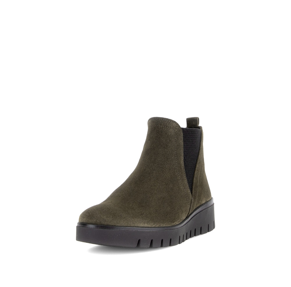 Gabor Green Suede Chelsea Boot|801501006