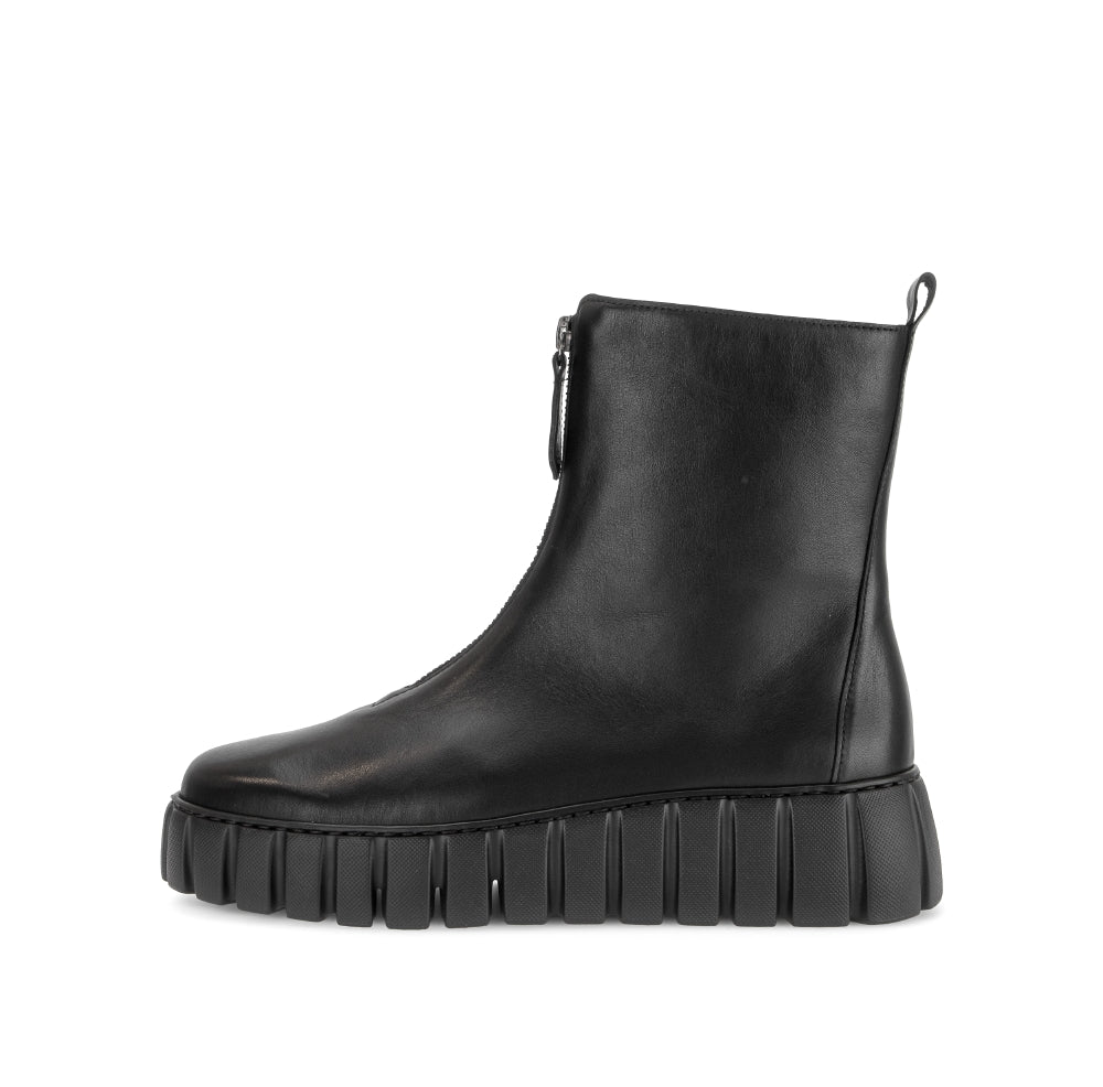 Gabor Black Leather Ankle Boot|801604001