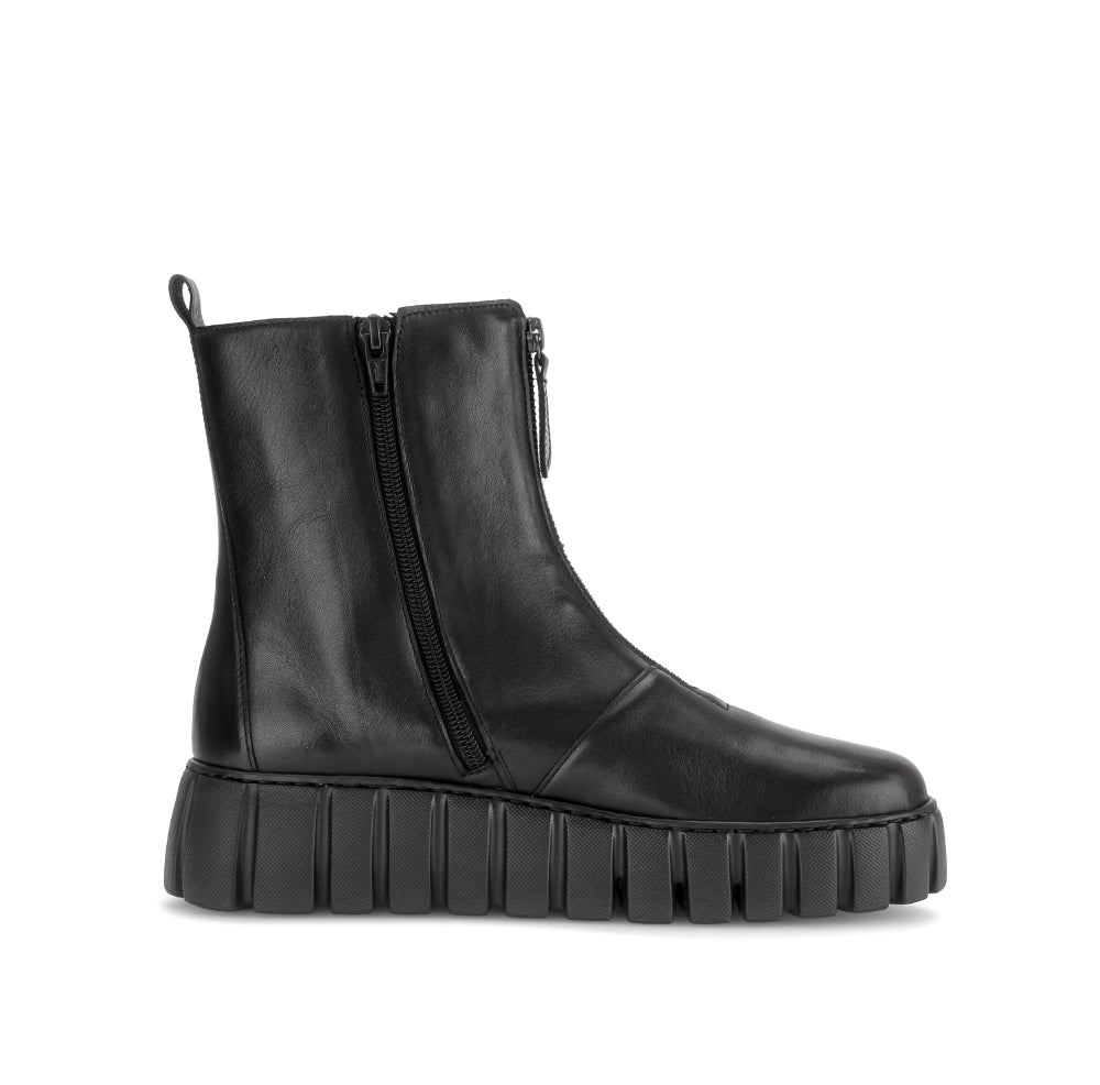 Gabor Black Leather Ankle Boot|801604001