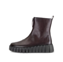 Load image into Gallery viewer, Gabor Burgundy Leather Ankle Boot|801604005
