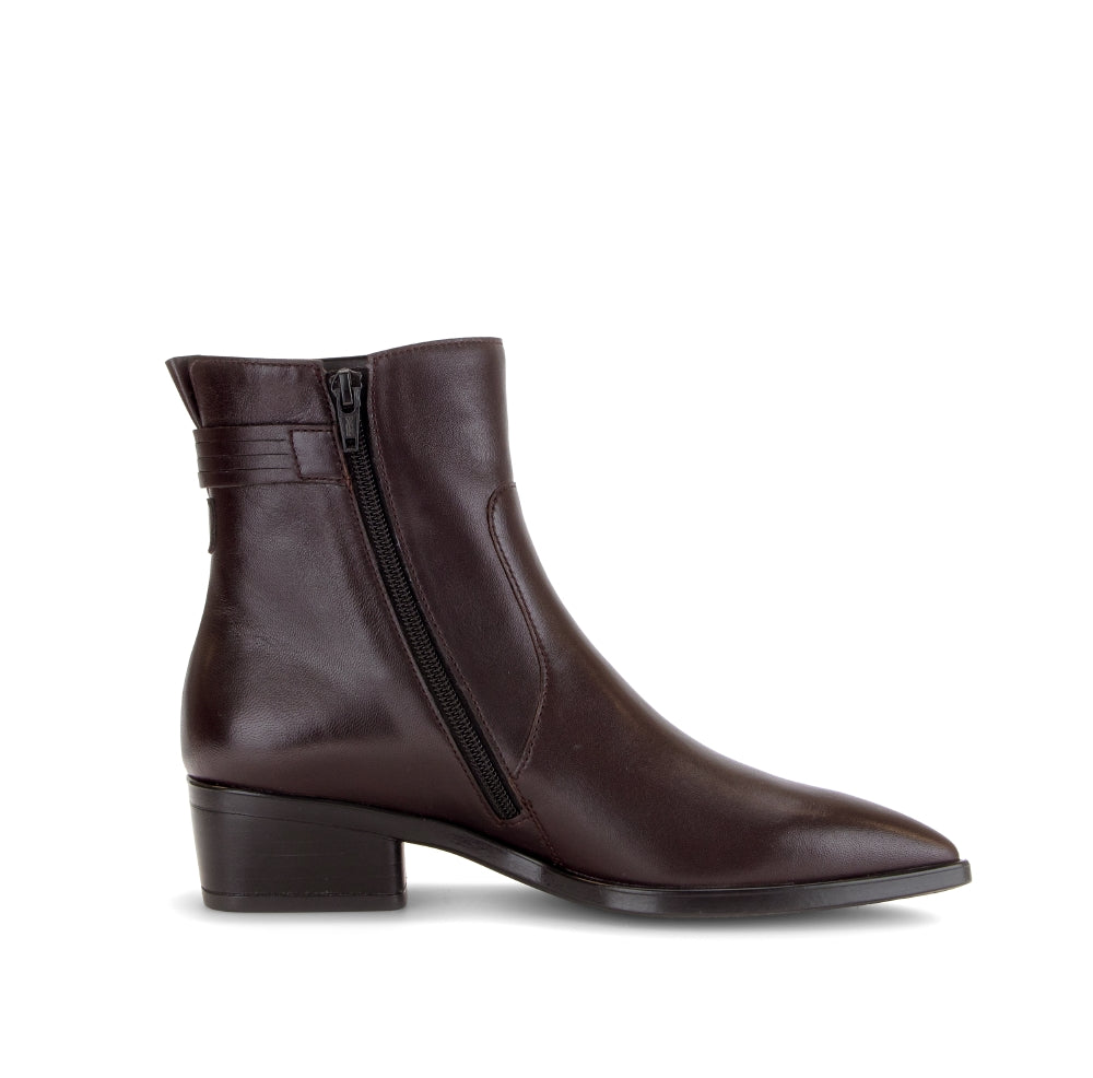 Gabor Burgundy Pointy Ankle Boot|806202001