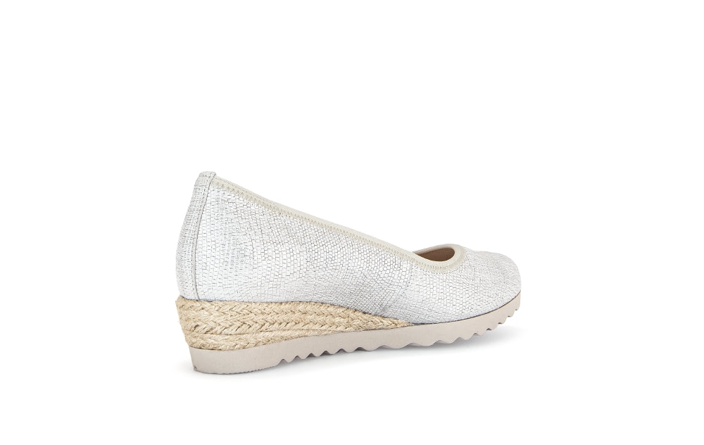 Gabor Lizard Effect Wedge Pump|8264180