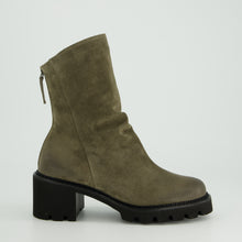 Load image into Gallery viewer, Paul Green Green Suede Ankle Boot|8291041
