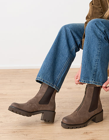 Paul Green Brown Leather Ankle Boot|8350001