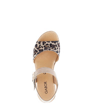 Load image into Gallery viewer, Gabor Leo Print Wedge Sandal|8465132
