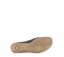 Load image into Gallery viewer, Gabor Navy and Tan Comfort Slip On|8609046B
