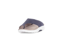Load image into Gallery viewer, Rolling Soft Navy Sandal|8681246
