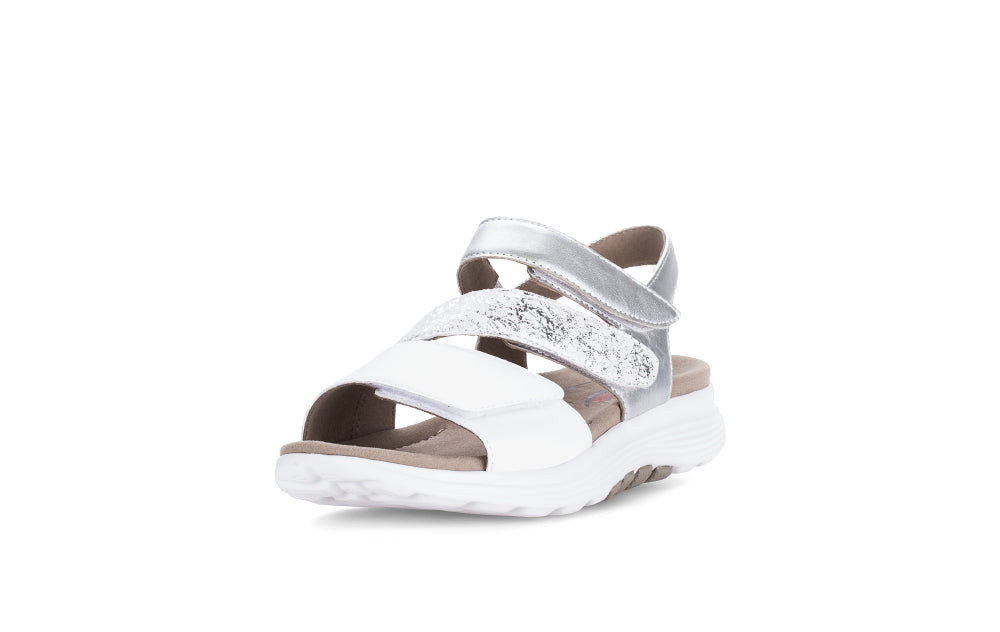 Rolling Soft White and Silver Mini Wedge Sandal|8681351