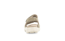 Load image into Gallery viewer, Rolling Soft Green Suede Sandal|8681511
