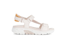 Load image into Gallery viewer, Rolling Soft Cream and Snake Print Wedge Sandal|8683354
