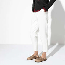 Load image into Gallery viewer, Birkenstock 960813T - Boston Oiled Leather.
