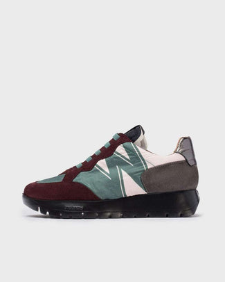 Wonders A2452BUR- Trainer.