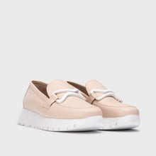 Load image into Gallery viewer, Wonders A2480NU- Loafer.
