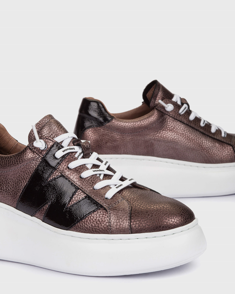 Wonders A2660BLK- Trainer.