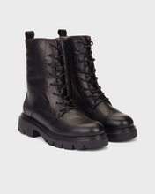 Load image into Gallery viewer, Wonders A4313NE- Ankle Boot
