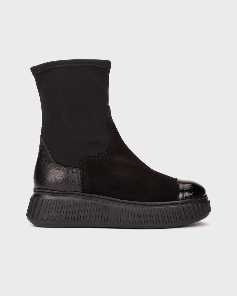 Wonders Black Platform Ankle Boot|A5207NE