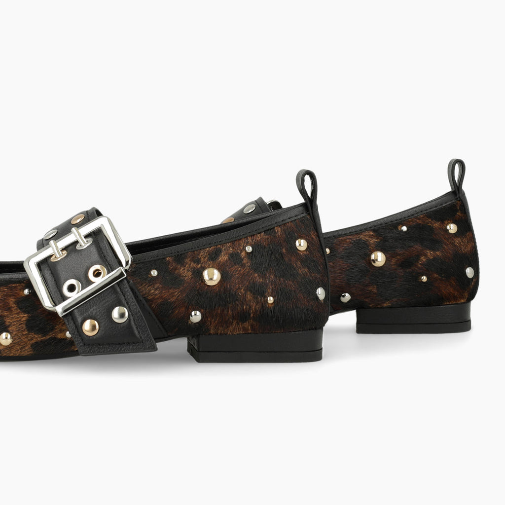 Lodi ISQ5670LEO- Mary Jane.