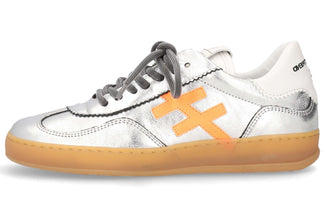 A032M341_1-silver-trainer