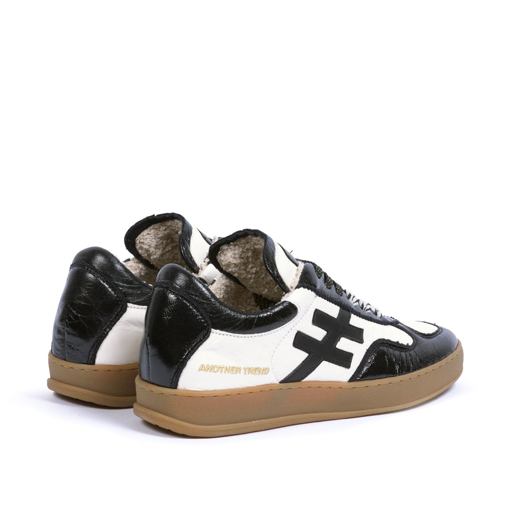 Another Trend White and Black Patent Trainer|A0349391