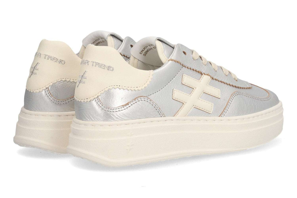 Another Trend A0352641- Trainer.