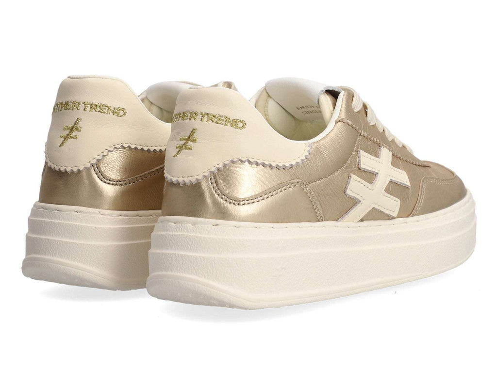 Another Trend A0352643- Trainer.