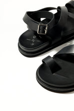 Load image into Gallery viewer, KMB black Strap Sandal|A7722N

