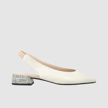 Load image into Gallery viewer, Lodi AMARIECO- Pump.
