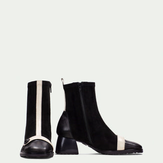 Hispanitas Round Toe Black & Ivory Ankle Boot|BHI254219B