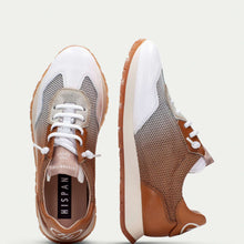 Load image into Gallery viewer, Hispanitas BHV253869- Trainer.
