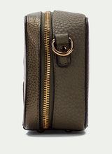 Load image into Gallery viewer, Hispanitas BI254158BR- Bag.
