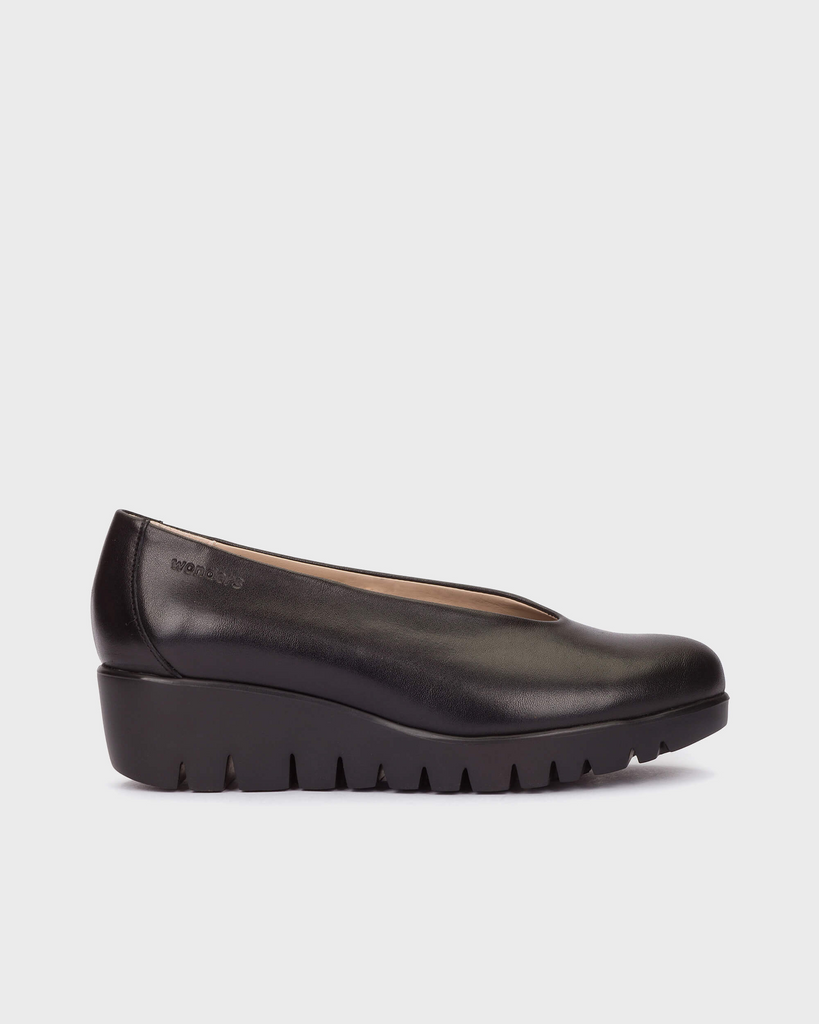 Wonders Black Mini Wedge Shoe|C33100NE
