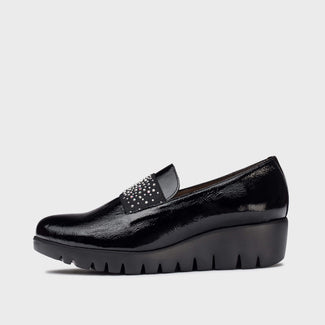 Wonders Black Patent Leather Slip On with Diamante Details|C33158PB
