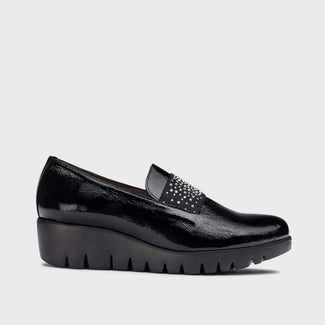 Wonders Black Patent Leather Slip On with Diamante Details|C33158PB