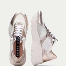 Load image into Gallery viewer, Hispanitas CHV253819C- Trainer.
