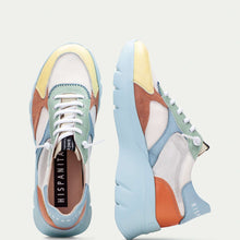 Load image into Gallery viewer, Hispanitas CHV253819M- Trainer.
